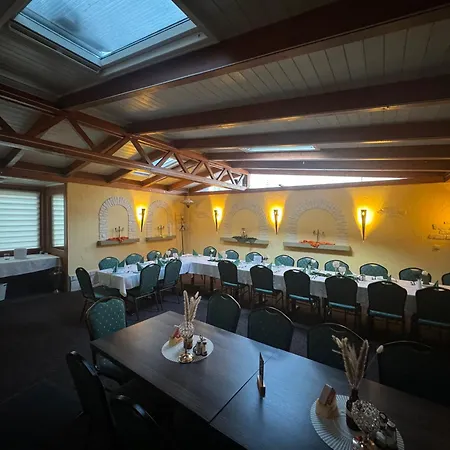 Gaststaette Zum Torkrug Bed & Breakfast *